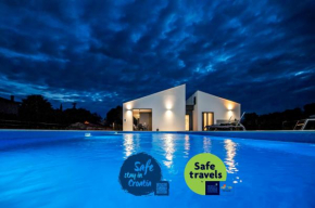 Villa XO